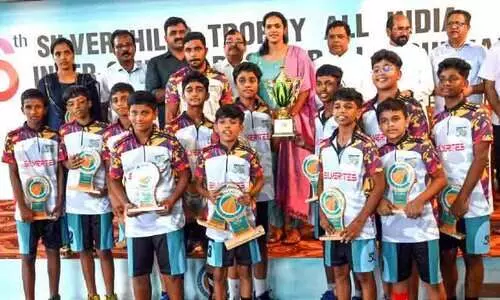 സിൽവർഹിൽസ് ട്രോഫി ബാസ്കറ്റ്ബാൾ: വേലമ്മലും സേലവും ജേതാക്കൾ