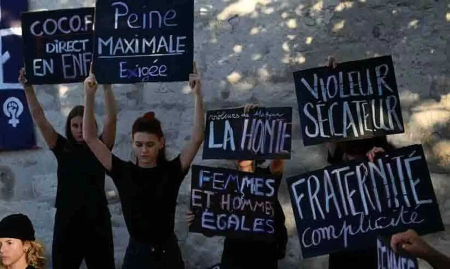 ബലാത്സംഗം ചെയ്യിക്കാൻ 70ലധികം പേരെ എത്തിച്ചു; ഭർത്താവിനെതിരെ ഞെട്ടിപ്പിക്കുന്ന വെളിപ്പെടുത്തലുമായി വയോധിക