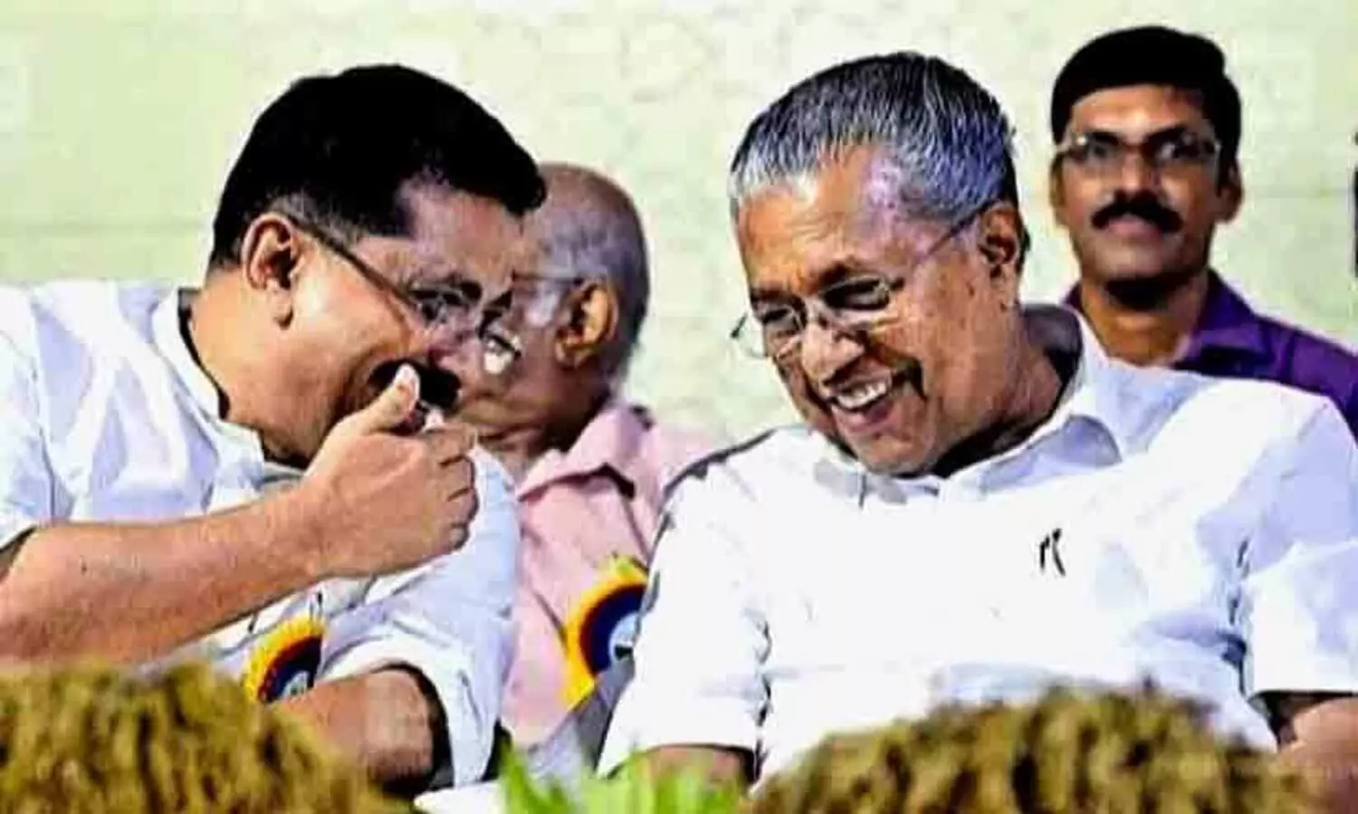 കൈക്കൂലിക്കാരെ കുറിച്ച് ​ഈ നമ്പറിൽ വാട്സാപ്പ് ചെയ്യുക, എന്റെ കത്തോടുകൂടി മുഖ്യമന്ത്രിക്ക് കൈമാറും -കെ.ടി. ജലീൽ