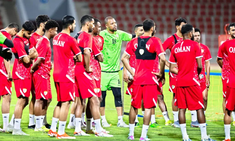 ഒ​മാ​ൻ ഫു​ട്ബാ​ൾ ടീം