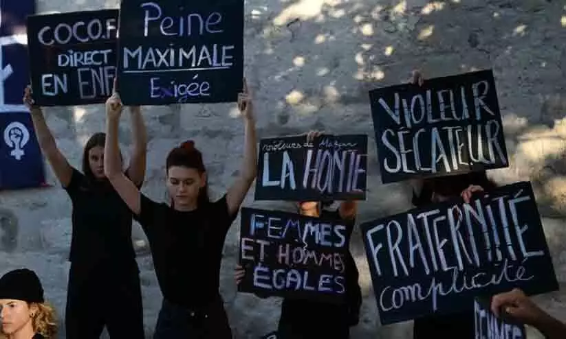 ബലാത്സംഗം ചെയ്യിക്കാൻ 70ലധികം പേരെ എത്തിച്ചു; ഭർത്താവിനെതിരെ ഞെട്ടിപ്പിക്കുന്ന വെളിപ്പെടുത്തലുമായി വയോധിക ബലാത്സംഗം ചെയ്യിക്കാൻ 70ലധികം പേരെ എത്തിച്ചു; ഭർത്താവിനെതിരെ ഞെട്ടിപ്പിക്കുന്ന വെളിപ്പെടുത്തലുമായി വയോധിക