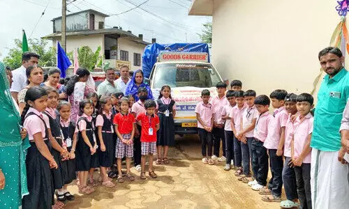 Ambalavayal LP School Students