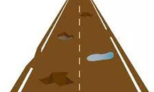 അമൃത് കുടിവെള്ള പദ്ധതി ഇഴയുന്നു; പൊളിച്ച റോഡുകളുടെ അറ്റകുറ്റപ്പണിയും