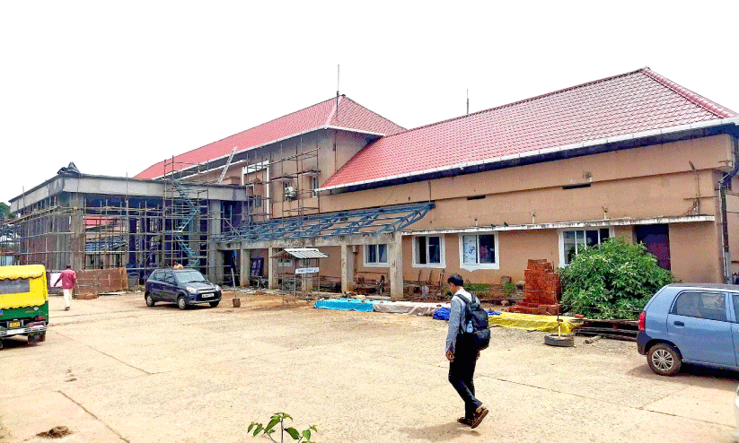 വടകര റെയിൽവേ സ്റ്റേഷൻ അണിഞ്ഞൊരുങ്ങുന്നു വടകര റെയിൽവേ സ്റ്റേഷൻ അണിഞ്ഞൊരുങ്ങുന്നു