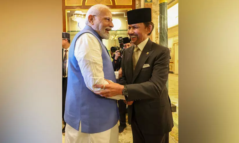 ബ്രൂണെ സുൽത്താനുമായി പ്രധാനമന്ത്രി മോദി ചർച്ച നടത്തി
