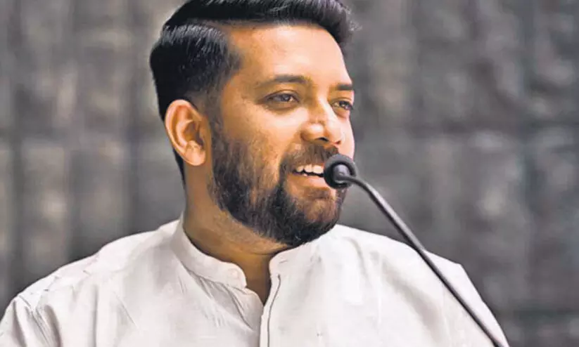 മുഖ്യമന്ത്രിയാണ് പെരിയ കേസ് പ്രതികളുടെ രക്ഷാധികാരി -ഷാഫി പറമ്പിൽ