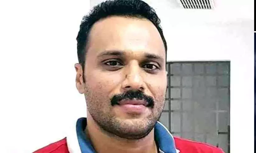 ജിമ്മിൽ വ്യായാമം ചെയ്യുന്നതിനിടെ യുവാവ് കുഴഞ്ഞു വീണ് മരിച്ചു