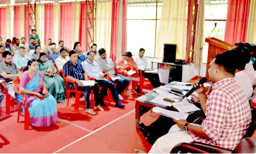 ദേ​ശീ​യ​പാ​ത വി​ക​സ​ന പ്ര​വൃ​ത്തി​ വേ​ഗ​ത്തി​ലാ​ക്കാ​ൻ നി​ർ​ദേ​ശം