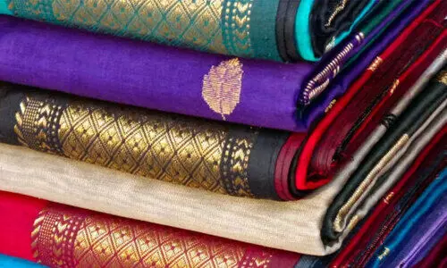 17.5 ല​ക്ഷ​ത്തി​ന്റെ പ​ട്ടു​സാ​രി​ക​ൾ ക​വ​ർ​ന്നു; നാ​ലു സ്ത്രീ​ക​ൾ അ​റ​സ്റ്റി​ൽ