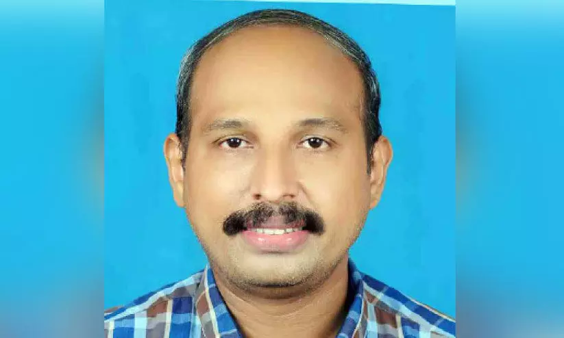 പ​ഠ​നം എ​ളു​പ്പ​മാ​ക്കു​ന്ന ഡി​ജി​റ്റ​ൽ മാ​ഷ് ശ്ര​ദ്ധേ​യ​നാ​കു​ന്നു