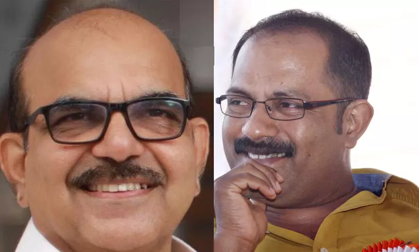 ശശിയുടെ കൈയിൽ അൻവറിനെയും മുഖ്യമന്ത്രിയെയും പൂട്ടാനുള്ള മരുന്നുണ്ട്, ഒടുവിൽ ജനം ശശിയാകും -കെ.എം. ഷാജി ശശിയുടെ കൈയിൽ അൻവറിനെയും മുഖ്യമന്ത്രിയെയും പൂട്ടാനുള്ള മരുന്നുണ്ട്, ഒടുവിൽ ജനം ശശിയാകും -കെ.എം. ഷാജി