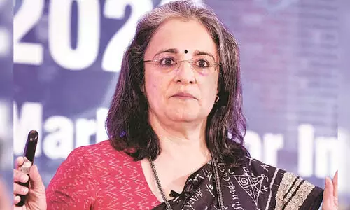 ആരോപണങ്ങളേറിയിട്ടും മാധബി ബുചിന് സർക്കാർ സംരക്ഷണം