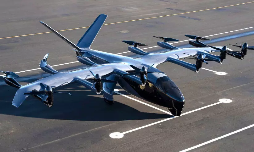 ‘മി​ഡ്​​നൈ​റ്റ്​’ ചെ​റു​വി​മാ​നം