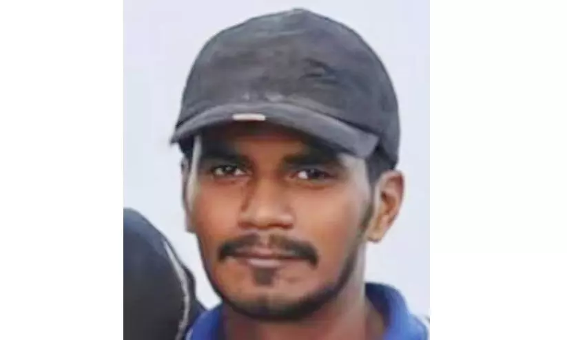 ഷൂട്ടിങ്ങിനിടയിൽ 30 അടി താഴ്ചയിലേക്കു വീണു ലൈറ്റ് ബോയ് മരിച്ചു; സംവിധായകനെതിരെ കേസ്