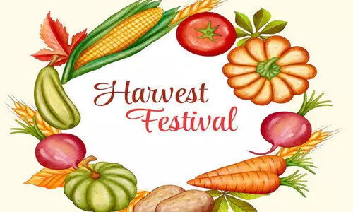 കൊ​യ്ത്തു​ത്സ​വ​വും സ്തോ​ത്ര ആ​രാ​ധ​ന​യും