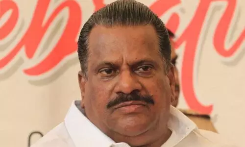 സി.​പി.​എം സം​സ്ഥാ​ന സെക്രട്ടേറിയറ്റിൽ പ​ങ്കെടുക്കാതെ ഇ.പി വീട്ടിൽ