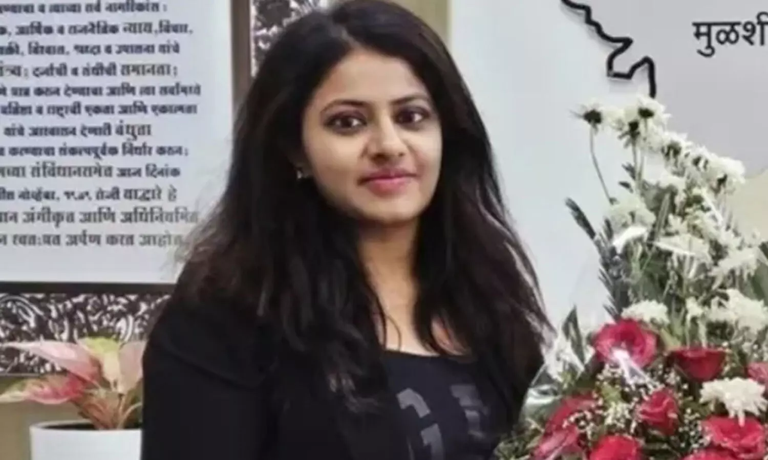 പൂജ ഖേദ്കറെ പുറത്താക്കി കേന്ദ്രസർക്കാർ