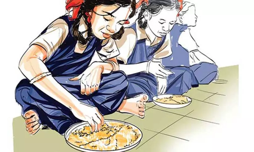 സർക്കാർ ഫണ്ടിൽ അനിശ്ചിതത്വം; സ്കൂളുകളിൽ ഉച്ചഭക്ഷണം വീണ്ടും പ്രതിസന്ധിയിൽ