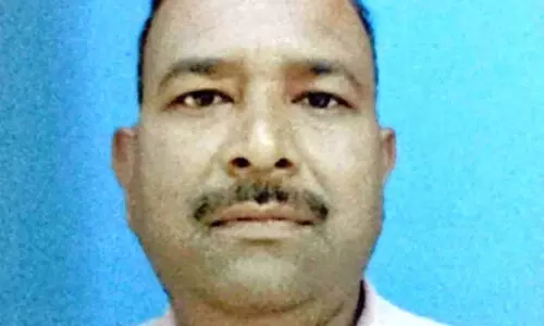 അ​വാ​ദ്‌ നാ​രാ​യ​ൺ ചൗ​ഹാ​ൻ