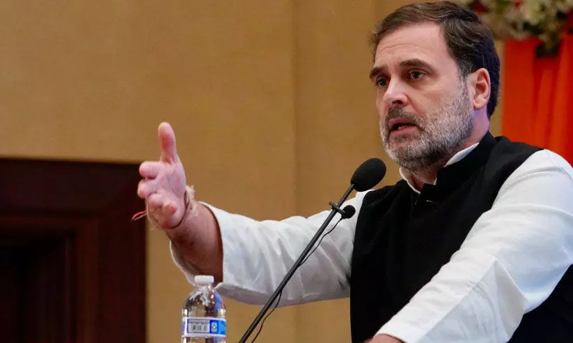 വർഷങ്ങളെടുത്ത് മോദിജി സൃഷ്ടിച്ച ഭയം ഒറ്റ നിമിഷംകൊണ്ട് ഇല്ലാതായി -രാഹുൽ ഗാന്ധി വർഷങ്ങളെടുത്ത് മോദിജി സൃഷ്ടിച്ച ഭയം ഒറ്റ നിമിഷംകൊണ്ട് ഇല്ലാതായി -രാഹുൽ ഗാന്ധി