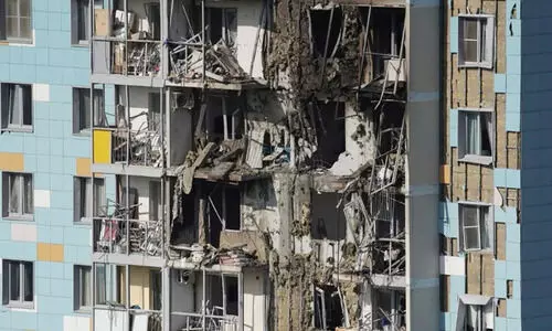 ഒറ്റരാത്രി റഷ്യയിലേക്ക് 140 ഡ്രോണുകൾ തൊടുത്ത് യുക്രെയ്ൻ: ഒരാൾ കൊല്ലപ്പെട്ടു