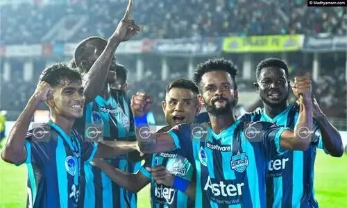 സൂപ്പർ ലീഗ് കേരള: കാലിക്കറ്റ്-കൊമ്പൻസ് മത്സരം സമനിലയിൽ (1-1)