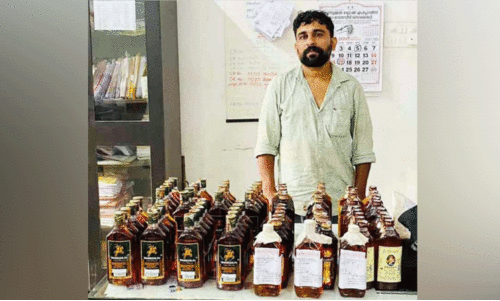 വിദേശ മദ്യവുമായി യുവാവ് പിടിയിൽ