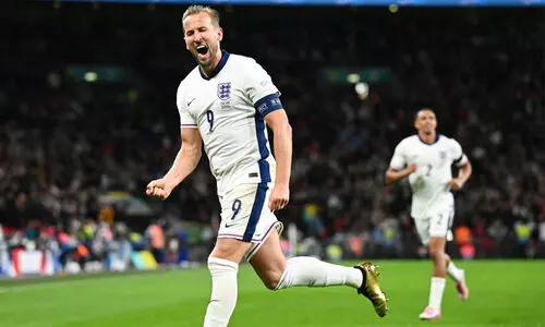 നൂറാം മത്സരം ഇരട്ട ഗോളോടെ ആഘോഷമാക്കി ഹാരി കെയ്ൻ; ഇംഗ്ലണ്ടിന് തകർപ്പൻ ജയം