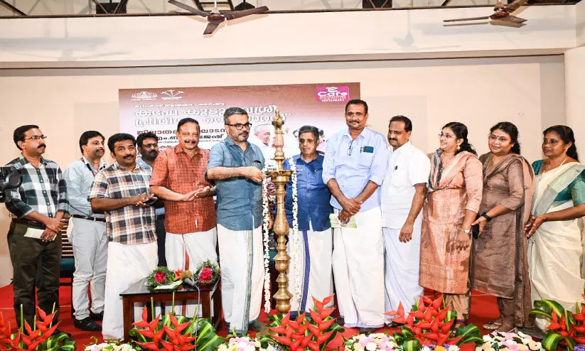 രുചിവൈവിധ്യങ്ങളുമായി കുടുംബശ്രീ പ്രീമിയം കഫേ റസ്റ്റാറന്റ് പന്തളത്ത്