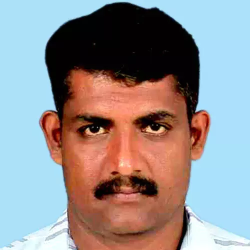 സ്പി​രി​റ്റ് കേ​സ് പ്ര​തി വി​ഷം അ​ക​ത്തു​ചെ​ന്ന് മ​രി​ച്ചു