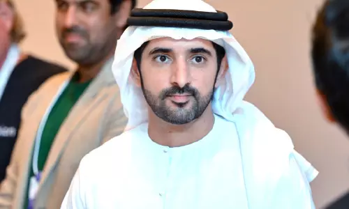 ശൈ​ഖ്​ ഹം​ദാ​ൻ ബി​ൻ മു​ഹ​മ്മ​ദ്​ ബി​ൻ റാ​ശി​ദ്​  ആ​ൽ മ​ക്​​തൂം