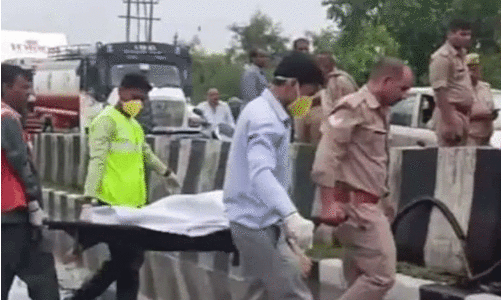 Headless, naked body of a woman