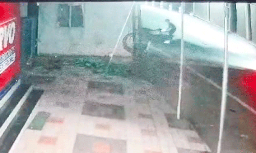 സുരേഷിന്റെ മരണകാരണം തലക്കേറ്റ ക്ഷതമെന്ന് സ്ഥിരീകരണം