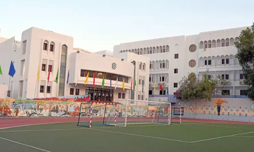 ഇ​ന്ത്യ​ൻ സ്കൂ​ൾ മ​സ്ക​ത്ത്