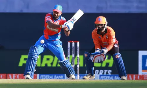 കേരള ക്രിക്കറ്റ് ലീഗ്: സെമി ഉറപ്പിച്ച് കൊല്ലം; ഗ്ലോബ്‌സ്റ്റാര്‍സിനെ മൂന്നു വിക്കറ്റിന് പരാജയപ്പെടുത്തി