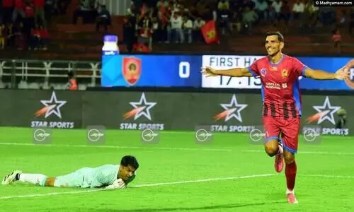 സൂപ്പർ ലീഗ് കേരളയിൽ സമനിലക്കളി; ഓരോ ഗോളടിച്ച് കണ്ണൂരും കൊച്ചിയും