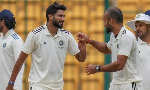 ദുലീപ് ട്രോഫി: ഇന്ത്യ എ വൻ ലീഡിലേക്ക്