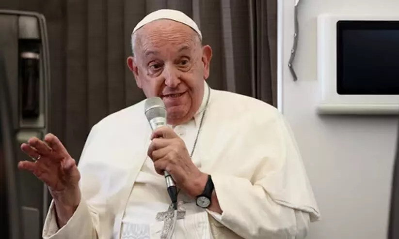 കമലയേയും ട്രംപിനേയും വിമർശിച്ച് മാർപാപ്പ; ​രണ്ട് തിന്മകളിൽ ചെറുത് തെരഞ്ഞെടുക്കുക