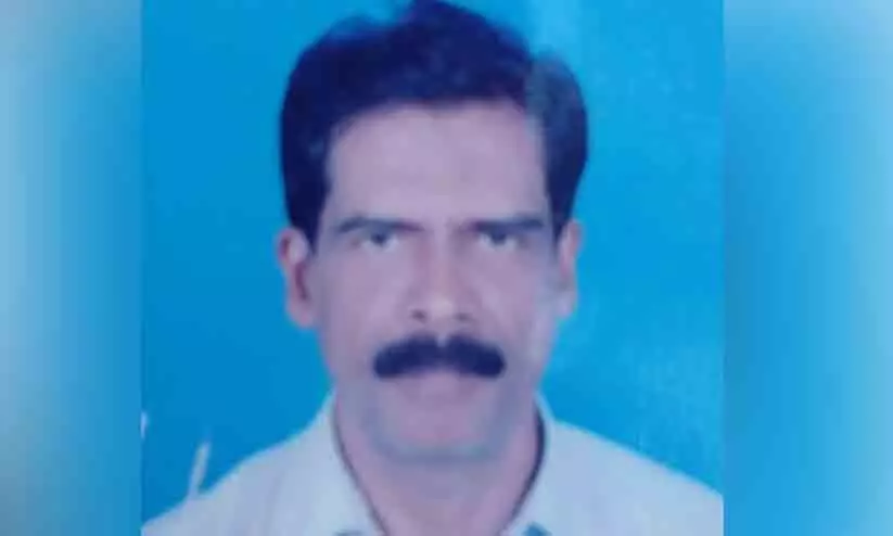 മുൻ പ്രവാസി ബൈക്കിടിച്ച് മരിച്ചു മുൻ പ്രവാസി ബൈക്കിടിച്ച് മരിച്ചു