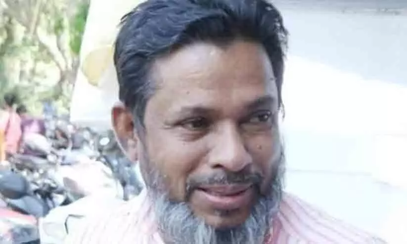 കോഴിക്കോട്ടുകാരെ സ്നേഹം കൊണ്ട് ഊട്ടിയ ഖാദർക്ക ഇനിയില്ല കോഴിക്കോട്ടുകാരെ സ്നേഹം കൊണ്ട് ഊട്ടിയ ഖാദർക്ക ഇനിയില്ല