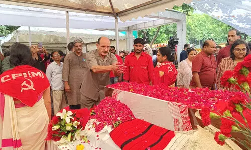 Sitaram Yechury, Adnan Abu Alhaija
