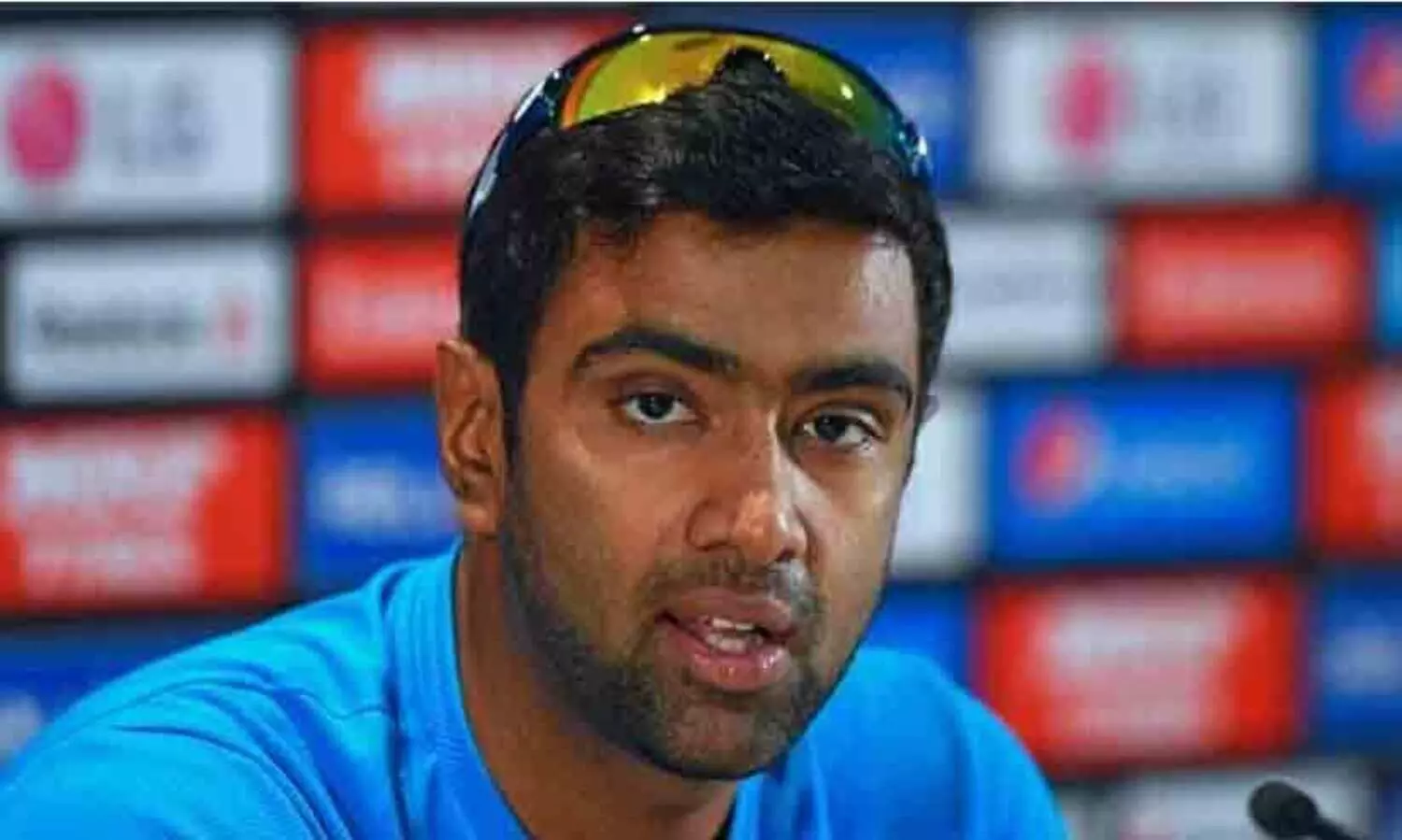 ഞങ്ങൾ അവനെ രജനികാന്തിനെ പോലെയാണ് ട്രീറ്റ് ചെയ്തത്; ഇന്ത്യൻ ടീമിലെ ഏറ്റവും പ്രധാനപ്പെട്ട താരത്തെ ചൂണ്ടിക്കാട്ടി അശ്വിൻ