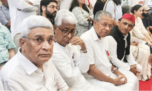 ചോദ്യം ബാക്കി, ശൂന്യത ആര് നികത്തും?