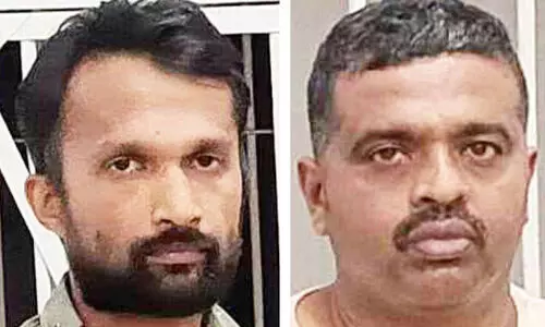 അ​നൂ​പ് വ​ർ​ഗീ​സ്​,  ബി​ക്കു ഡാ​നി​യേ​ൽ