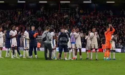 ഒന്നല്ല, രണ്ടല്ല! പത്തിന് മുകളിൽ; പ്രീമിയർ ലീഗിൽ ഒരു മത്സരത്തിലെ റെക്കോഡ് മഞ്ഞക്കാർഡ്