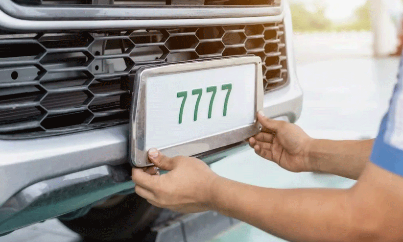 വാഹന നമ്പർ 7777; ചെലവ്​ 7.85 ലക്ഷം