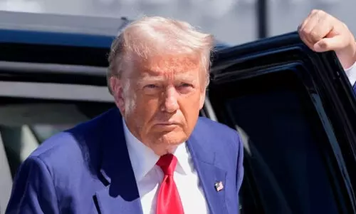 ‘ഞാൻ ഒരിക്കലും കീഴടങ്ങില്ല, ഒന്നിനും പിന്തിരിപ്പിക്കാനാകില്ല’; വധശ്രമത്തിനു പിന്നാലെ ഡൊണാൾഡ് ട്രംപ്