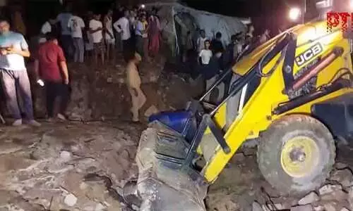 യു.പിയിൽ പടക്കനിർമാണശാലയിൽ പൊട്ടിത്തെറി; മൂന്നു വയസുകാരിയുൾപ്പെടെ നാലുമരണം