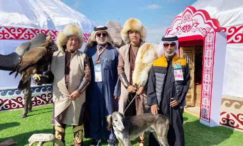 ഖ​ത്ത​രി  അ​ൽ ഗ​ന്നാ​സ് സൊ​സൈ​റ്റി സം​ഘം