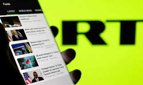 യു.എസ് ഉപരോധത്തിനു പിന്നാലെ   റഷ്യൻ മാധ്യമങ്ങളെ വിലക്കി ‘മെറ്റ’